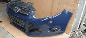 Zderzak przód przedni Ford Focus MK3 RB 2