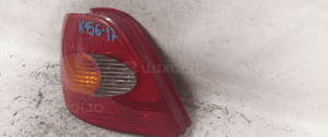 Tyl tylna lampa lewa toyota avensis T22 2