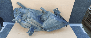 Przod przednia lampa lewa opel zafira b 6