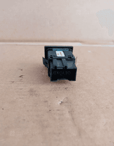 Przycisk przełącznik włącznik ASR Skoda Fabia I 6Y0927133 3