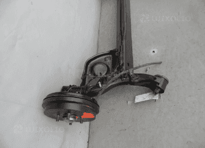 Oś tylna belka tył nissan micra K13 2