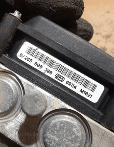 Peugeot 307 2,0 HDI pompa ABS 9650576780 0265231302 6
