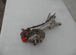 WAHACZ PRAWY TYŁ PIASTA ZWROTNICA TYLNA MICROCAR 2017 ABS 1