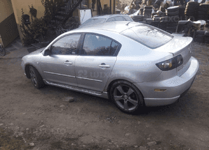 Mazda 3 BK 03-09 2.0 2.3 Listwa wtryskowa wtryski 8