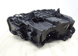 8739653-02 lampa lewa  przód  BMW X3 G01 X4 G02 ADAPTIVE LED 9