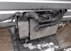 Peugeot 407 Citroen C5 1.6 HDi pas przedni chłodnica wentylator intercooler 4