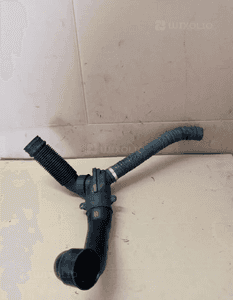 Przewód wąż rura dolot powietrza VW New Beetle 1.4 6N0129608G 2