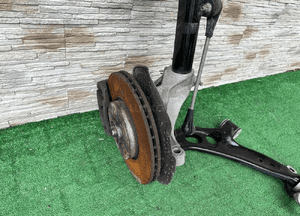 ZWROTNICA WAHACZ AMORTYZATOR BMW 2 F45 F46 6874463 6870837 4