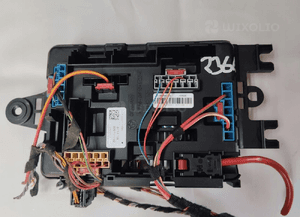 SKRZYNKA BEZPIECZNIKÓW BMW F20 F21 F30 F31 926111102 2