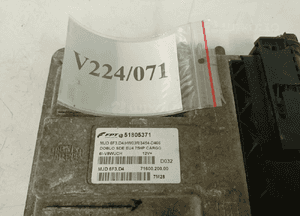STEROWNIK SILNIKA KOMPUTER FIAT DOBLO 00-10 51805371 NO V224/071 2