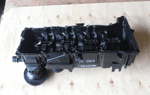 Pokrywa zaworów bmw E90 E91 2.0 d N47 7810584 2011 10