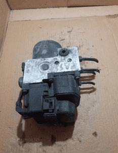AUDI A4 B5 1.9 TDI POMPA ABS 0273004281 2