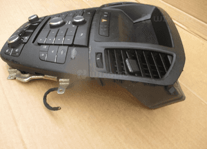 Radio wyświetlacz panel klimatyzacji opel insignia a 13321292 13273102 4