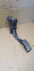 Pedał gazu potencjometr Ford Focus MK2 1.6 TDCI 4M51-9F836-AK 2
