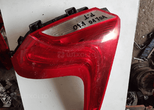 lampa prawa tył volvo v 40 2 1