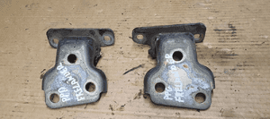 Zawias zawiasy drzwi prawy przód para Land Rover Freelander 2