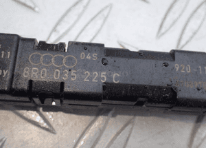 Wzmacniacz antenowy audi Q5 8R0035225 radom 2