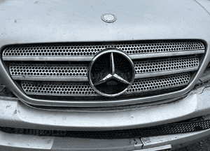 Mercedes ML 163  maska srebrna 744 pokrywa silnika grill zamek 2