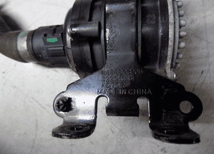 Volvo XC40 plug-in hybrid dodatkowa pompa wody 32222737 2