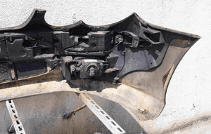 Zderzak przod przedni mercedes kolor 197 sl R230 7