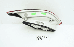 Lampa prawa prawy tył astra iv j kombi 13358076 2