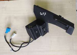 MERCEDES C 204 E 207  GNIAZDO PORT USB 1648690321 1