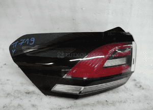 Vw taigo idealna lampa tylna lewa lewy tył 2