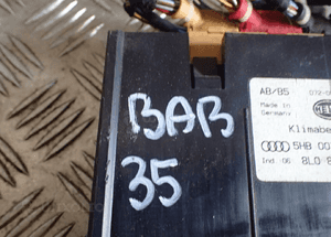 PANEL KLIMATYZACJI AUDI A3 A4 8L0820043B RADOM 2