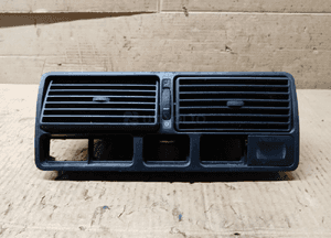 Kratka nawiewu powietrza środkowa VW Golf IV 4 1J0819728C 1J0819736C 2