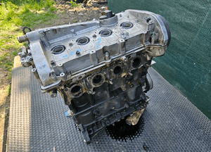 Silnik Słupek Motor 1.8 T Turbo AVJ BFB 150KM Audi A4 B6 B7 3