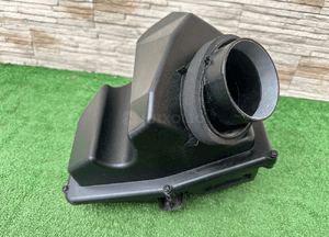 Obudowa filtra powietrza bmw G11 G12 G30 G32 G15 G16 7934479 2