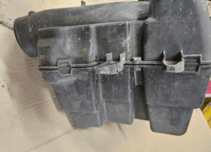 Peugeot 307 1.6 2.0 16V rezonator wlot do filtra powietrza 9639788080  9650677080 7
