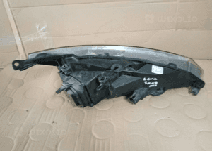 Lampa Lewy Przod Ford focus mk1 I Ciemna 2