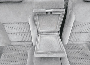 Fotele Fotel Siedzenie Kanapa Oparcie Welur VW Golf IV 4 5D Komplet 27