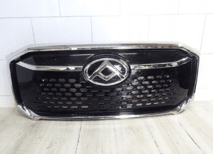 Maxus e-deliver 9 atrapa grill gril 1