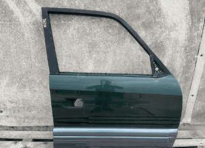 Drzwi przod przednie prawe toyota land cruiser 90 1