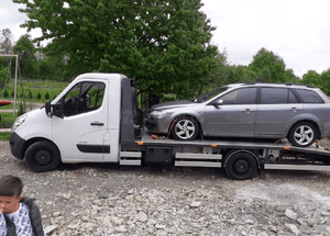 Mazda 6 02-07 Zacisk hamulcowy  Jarzmo lewy prawy 8