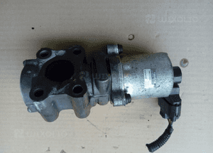 Toyota Avensis Corolla 2.2 D4D zawor EGR  25670-0R012 1