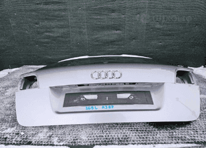 Klapa Bagaznika Szyba Srebrna Szara Audi A3 8P Sportback 5 D Drzwi 13