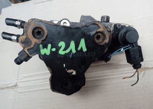 Mercedes W211 2.2CDI pompa wtryskowa 0445010078 1