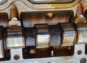 Volvo V50 S40 2.4 20V głowica silnika wałki rozrządu 8642289 8642291 7