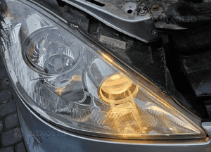 Peugeot 807 Citroen C8 lampa przód przednia  prawa lub lewa 5