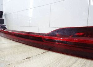 Audi e tron blenda led klapy bagaznika 4KE945095D llu 4
