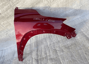 Toyota corolla cross błotnik prawy 22-