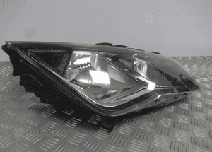 Lampa przód przednia prawa seat leon iii 3 lift 2016-2020 rok 2