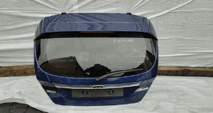 Klapa bagażnika tył tylna ford fiesta MK7 3D 5D 1