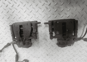 Audi A4 B8 2.0TFSI zacisk zacisk lewy prawy tył komplet 6442/A 6443/A 1