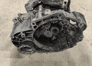 SKRZYNIA BIEGÓW Volkswagen Passat 2.0 tdi 6 biegów OE 02Q301107 3