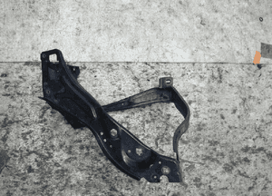 Mercedes 212 lift okular lewy przedni 6
