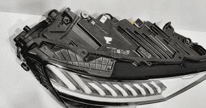 Reflektor prawy full led audi Q8 matrix europa 6